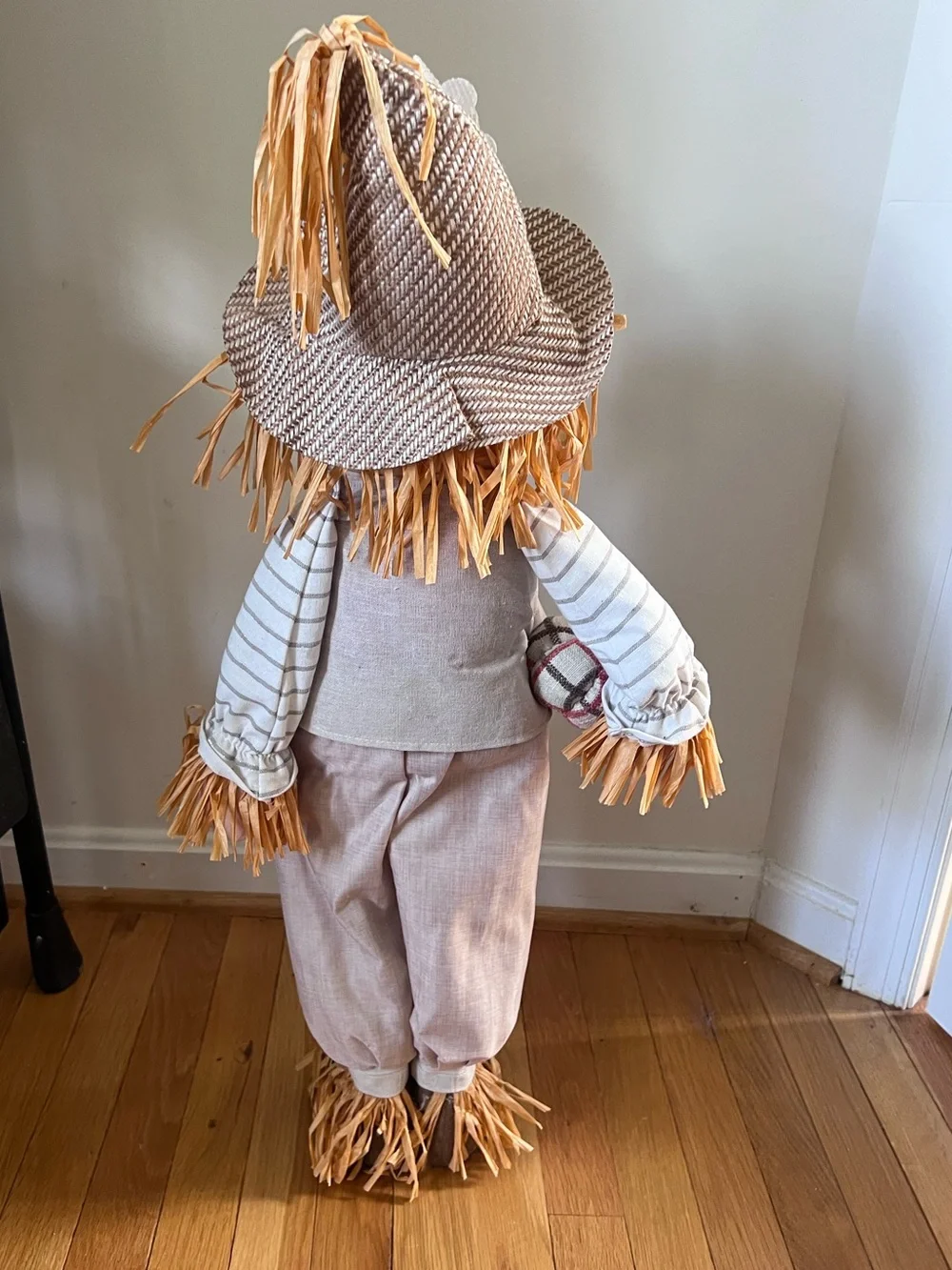Scarecrow standing decor- beige and orange